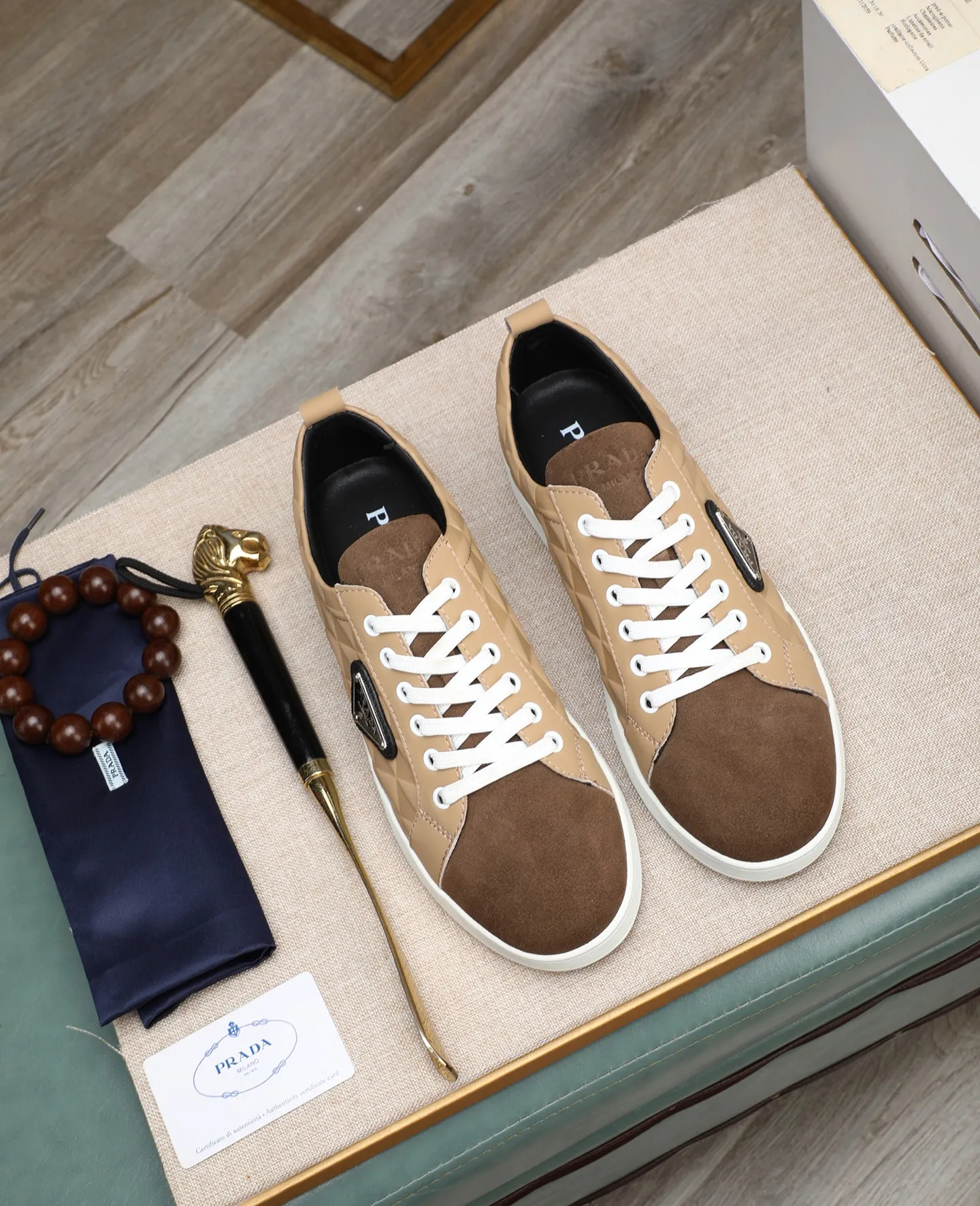 Men's men's shoes💰440🌹🌹[PRADA—Prada] latest model🙈original replica! 👟👟👟Available here. The workmanship is top-notch. The upper is made of Italian 🇮🇹Imported calfskin. ❗️Breathable genuine leather lining @Suitable for travel. The original version has an enlarged engraved sole, making it suitable for all kinds of travels, showing low-key luxury. Let quality speak for itself. Color: Size: 38-44